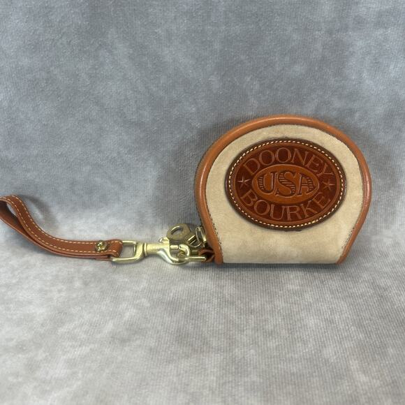 Vintage Dooney & Bourke USA Tan & Brown Leather Coin Purse Keychain - Picture 3 of 7
